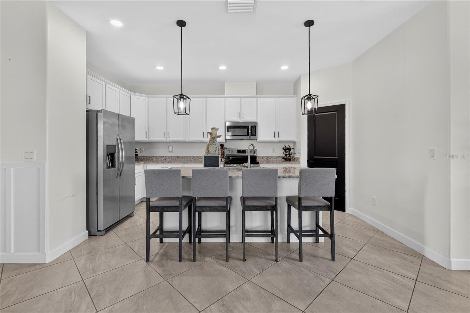 15522 ISLANDWALK AVE — photo 10