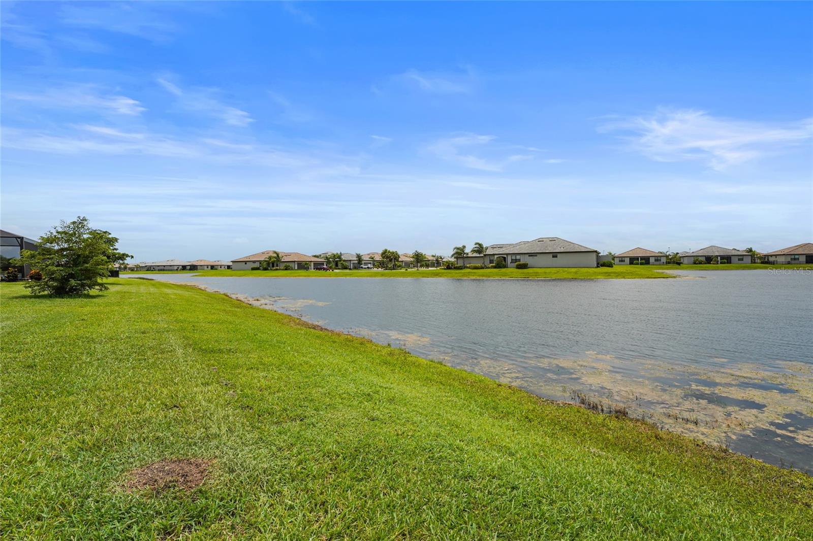 15522 ISLANDWALK AVE — photo 45