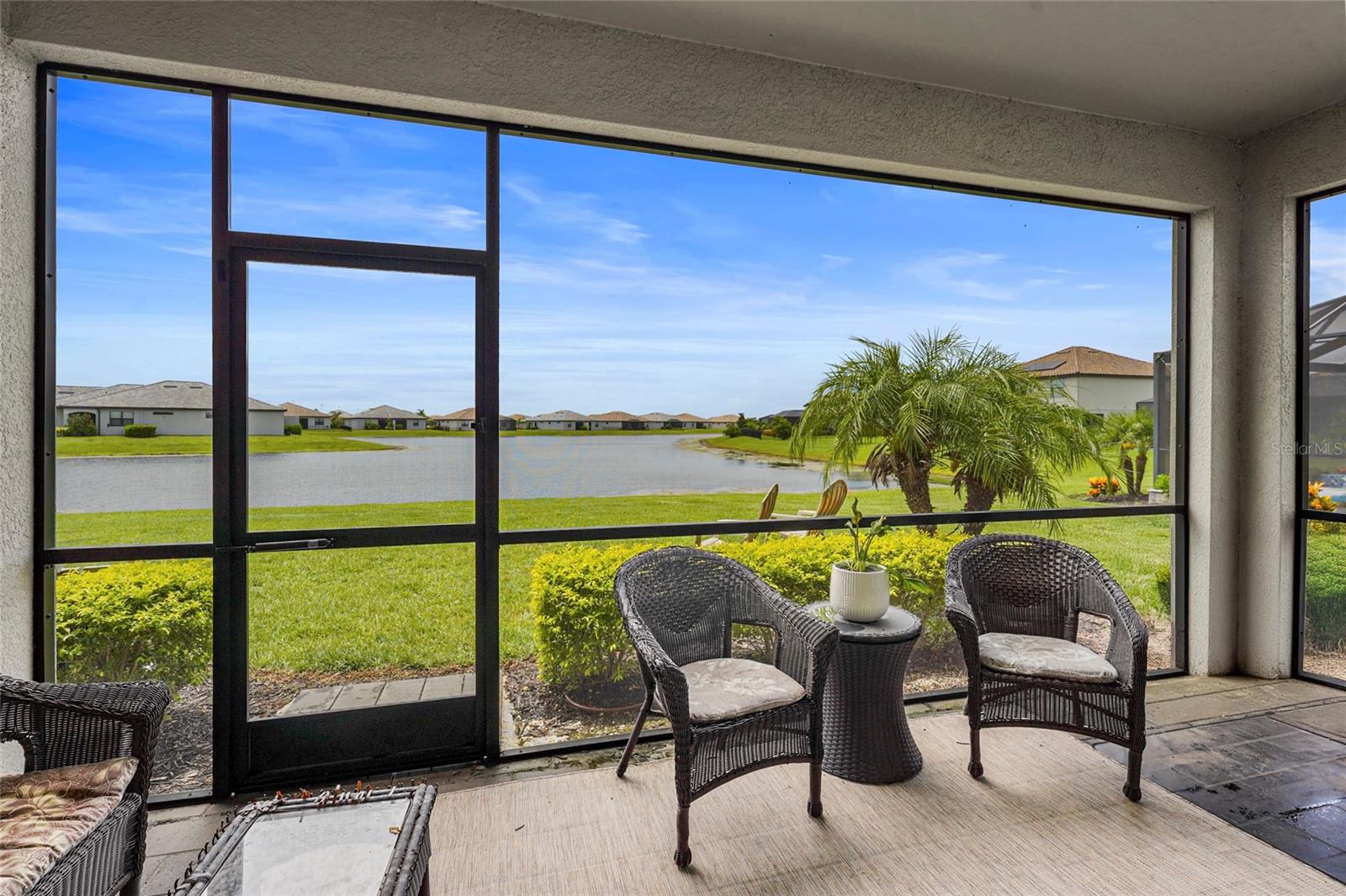 15522 ISLANDWALK AVE — photo 41