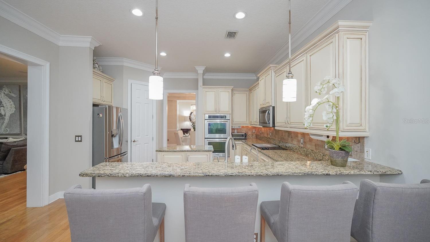 116 S HESPERIDES ST — photo 12