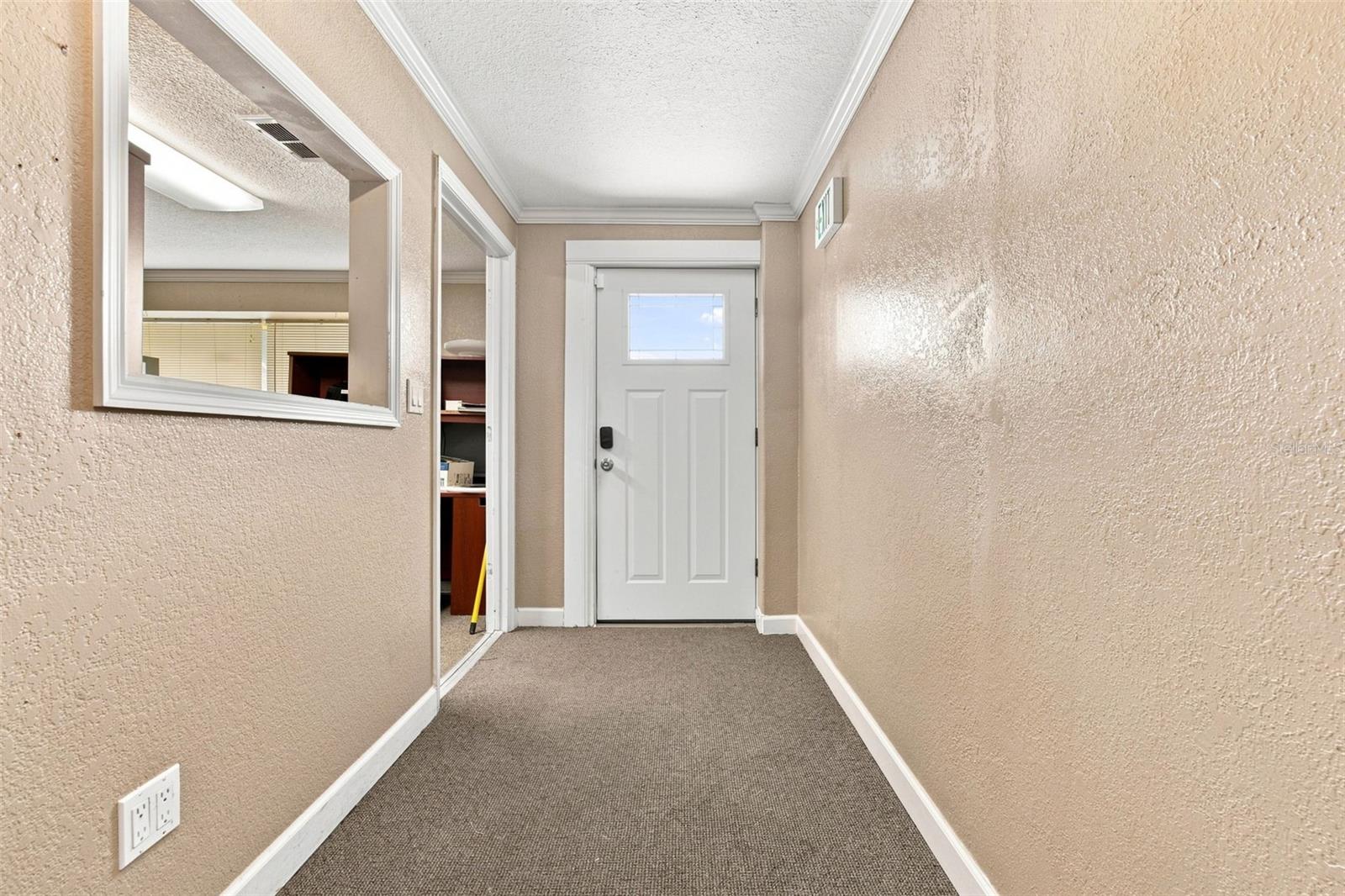 901 W HILLSBOROUGH AVE — photo 11