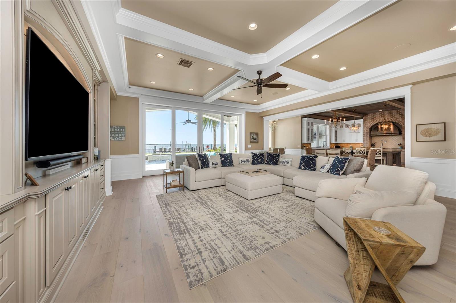 1744 SANTA BARBARA DR — photo 29