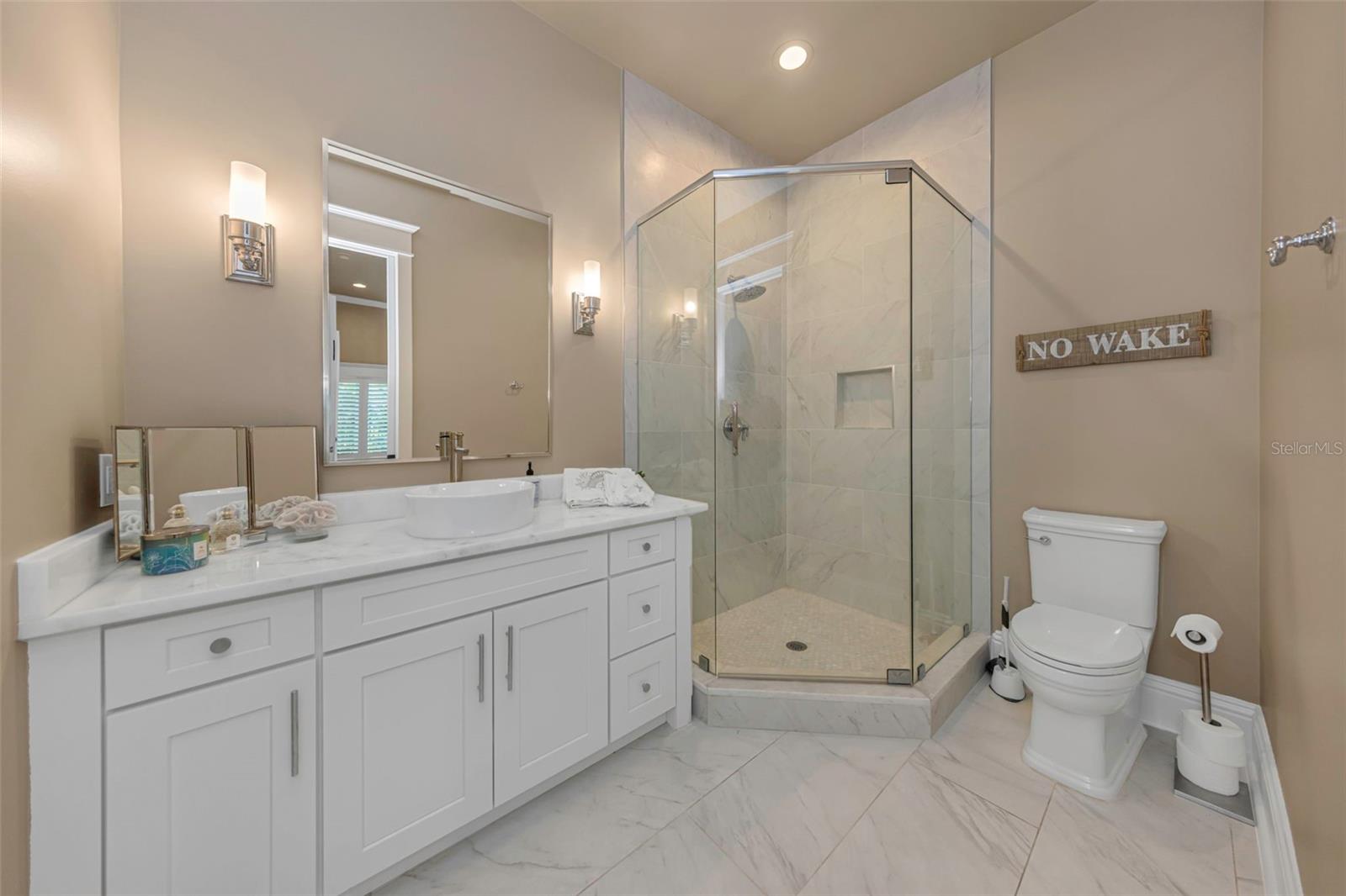 1744 SANTA BARBARA DR — photo 44
