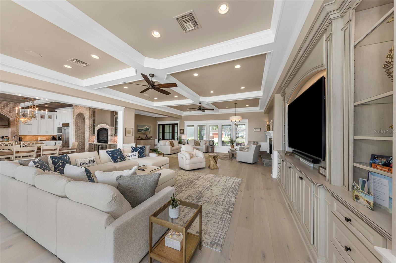 1744 SANTA BARBARA DR — photo 27