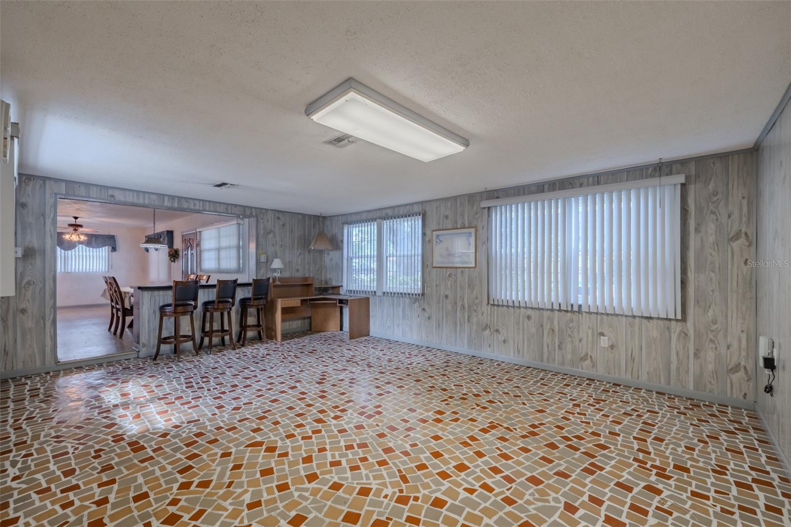 1205 W CAMELLIA DR — photo 12