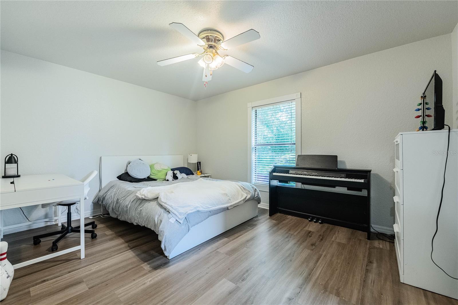 8834 ALAFIA COVE DR — photo 28