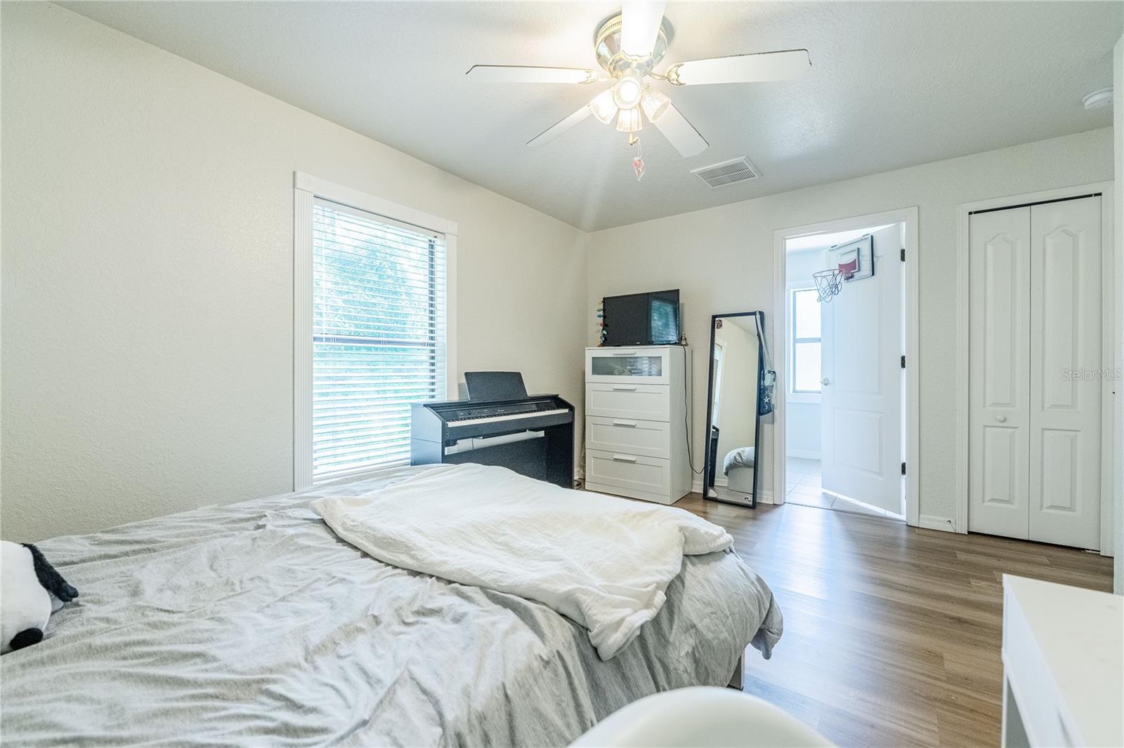 8834 ALAFIA COVE DR — photo 29