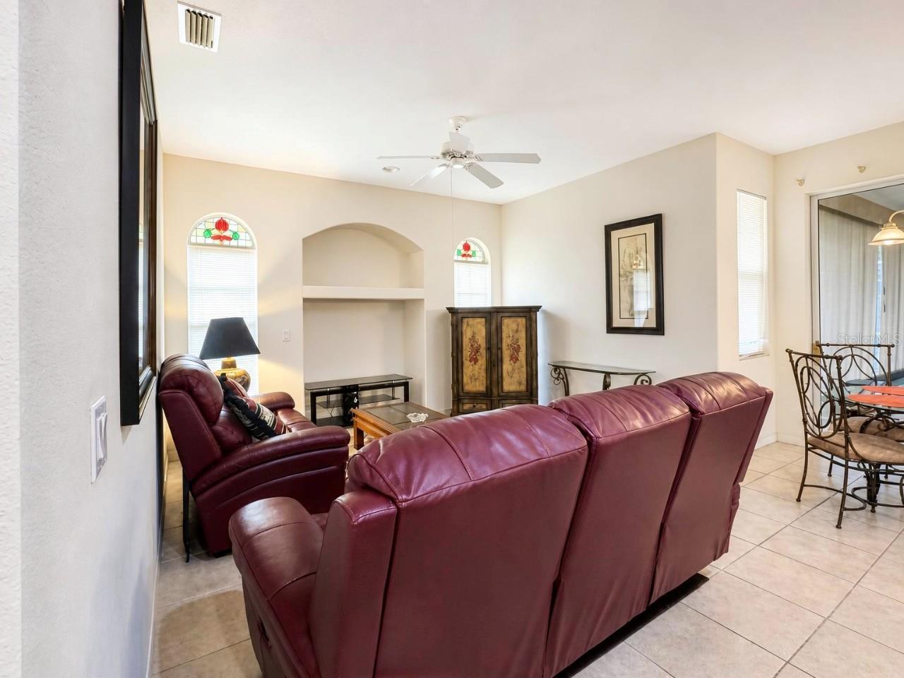 1487 EVANGELINA LN — photo 18