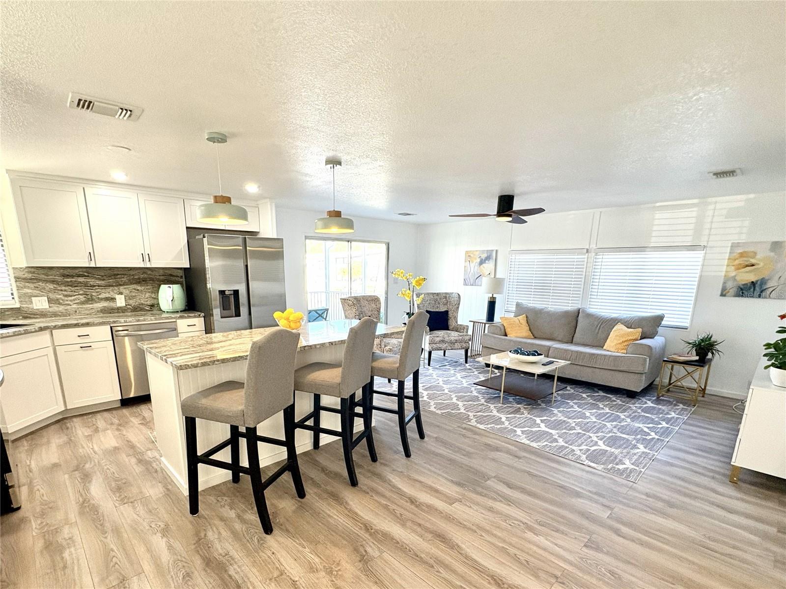43 N EASTER ISLAND CIR — photo 4