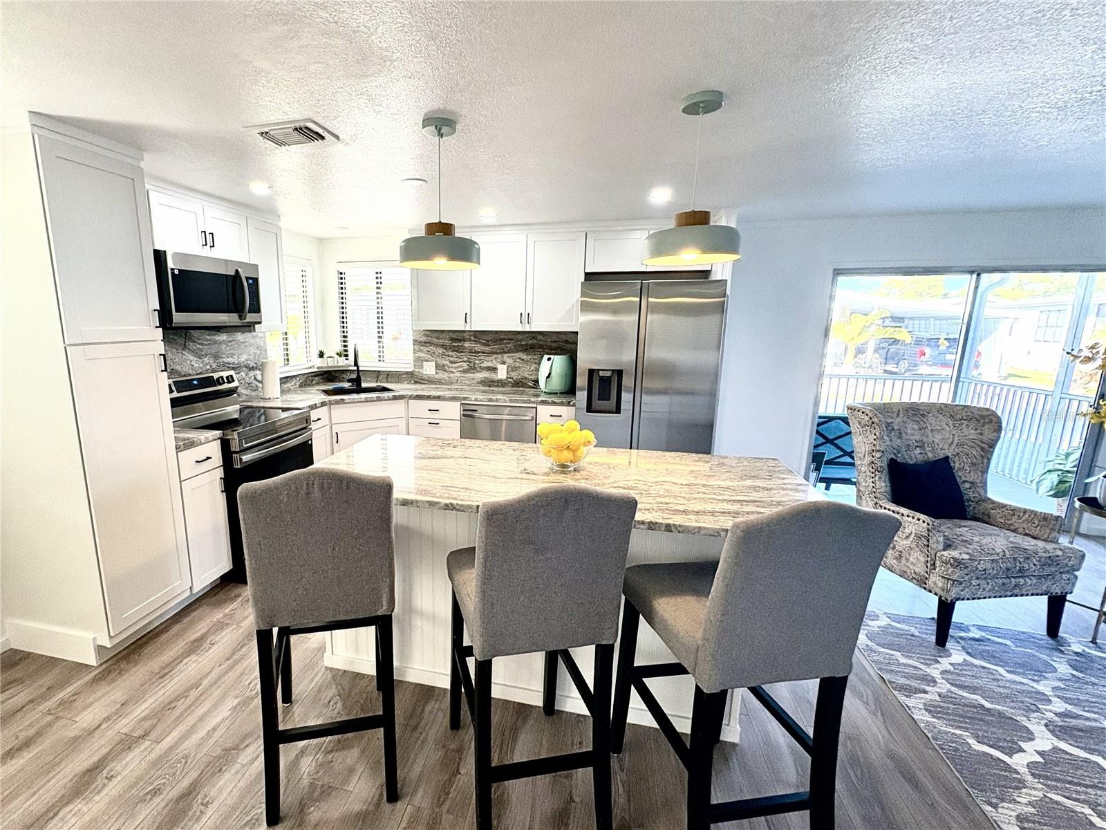 43 N EASTER ISLAND CIR — photo 5