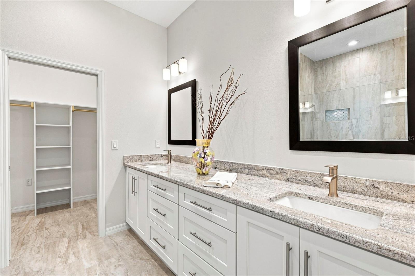 502 BELTREES ST — photo 41