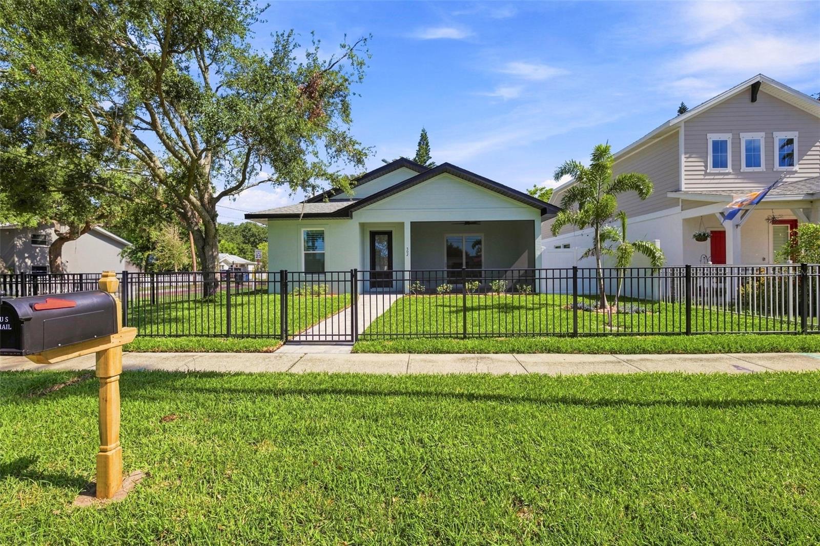 502 BELTREES ST — photo 2