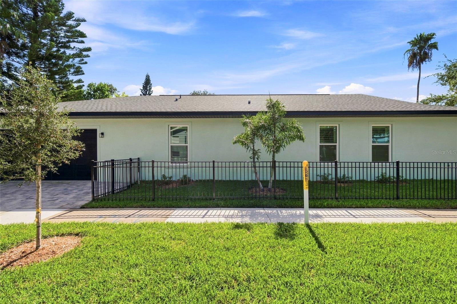 502 BELTREES ST — photo 8