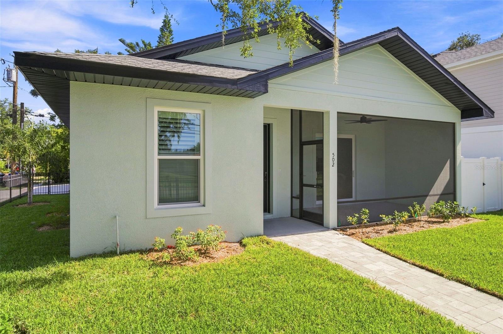 502 BELTREES ST — photo 3