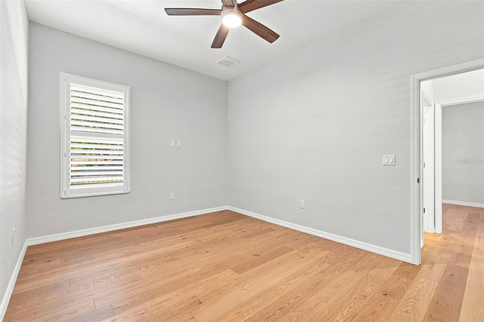 502 BELTREES ST — photo 29