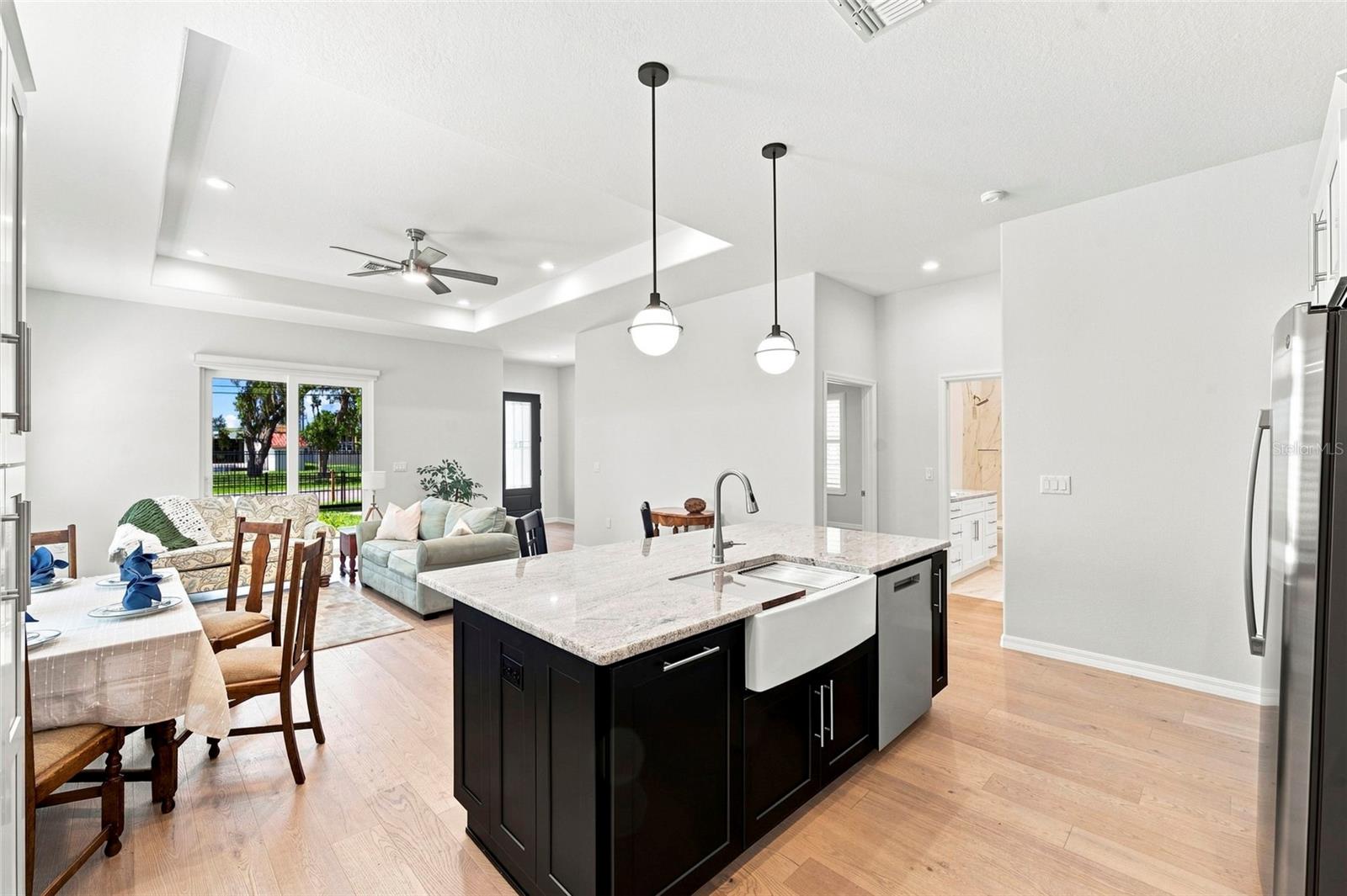 502 BELTREES ST — photo 15