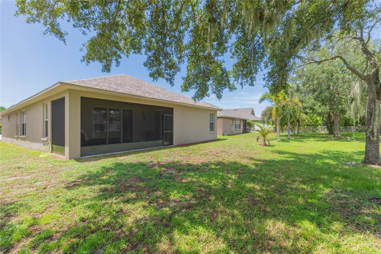 1615 BONITA BLUFF CT — photo 37