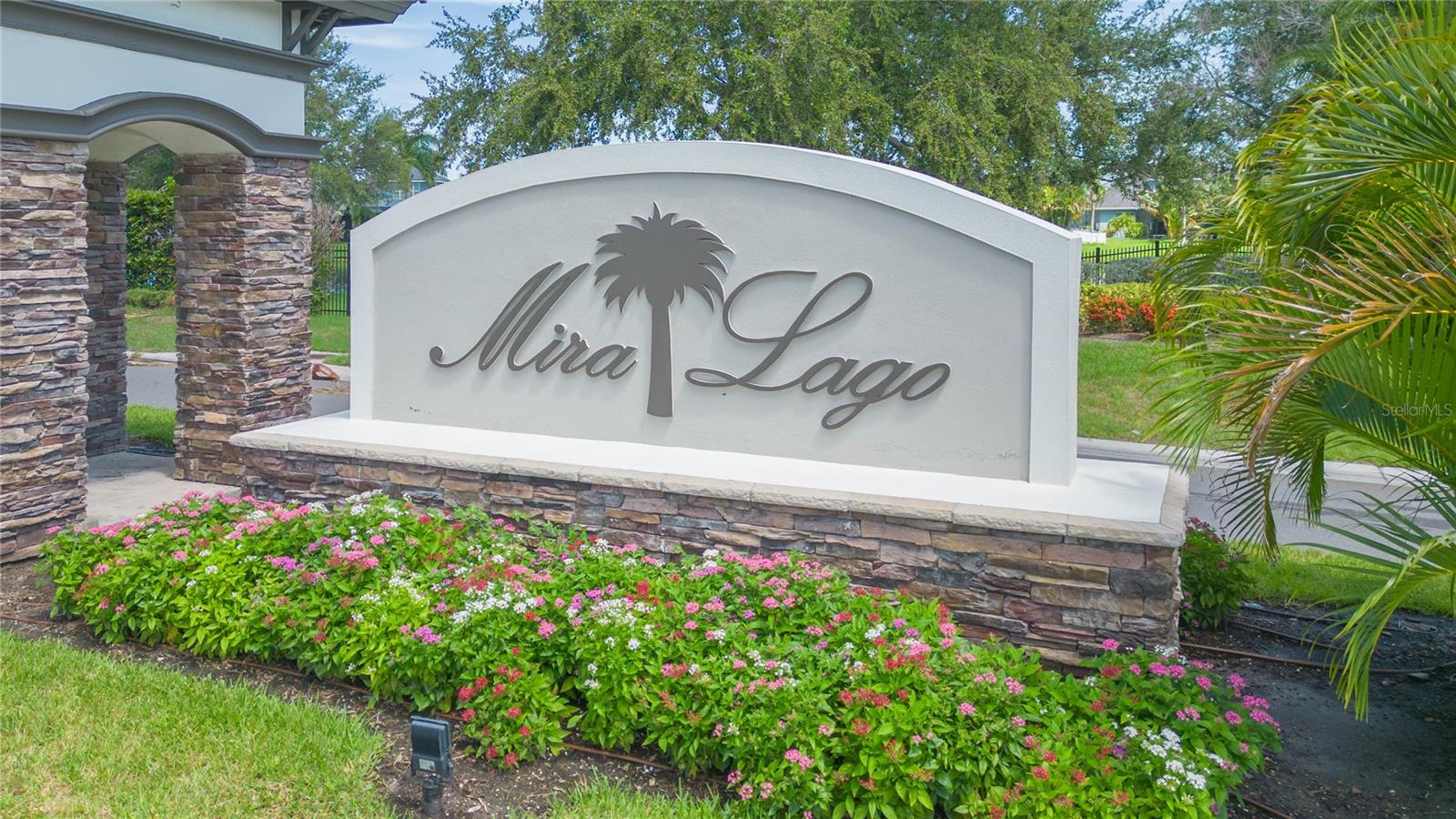 1615 BONITA BLUFF CT — photo 38