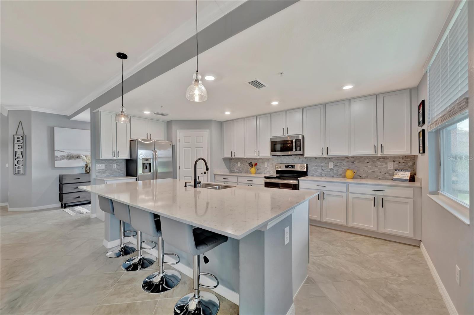 947 TIDEWATER SHORES LOOP — photo 14