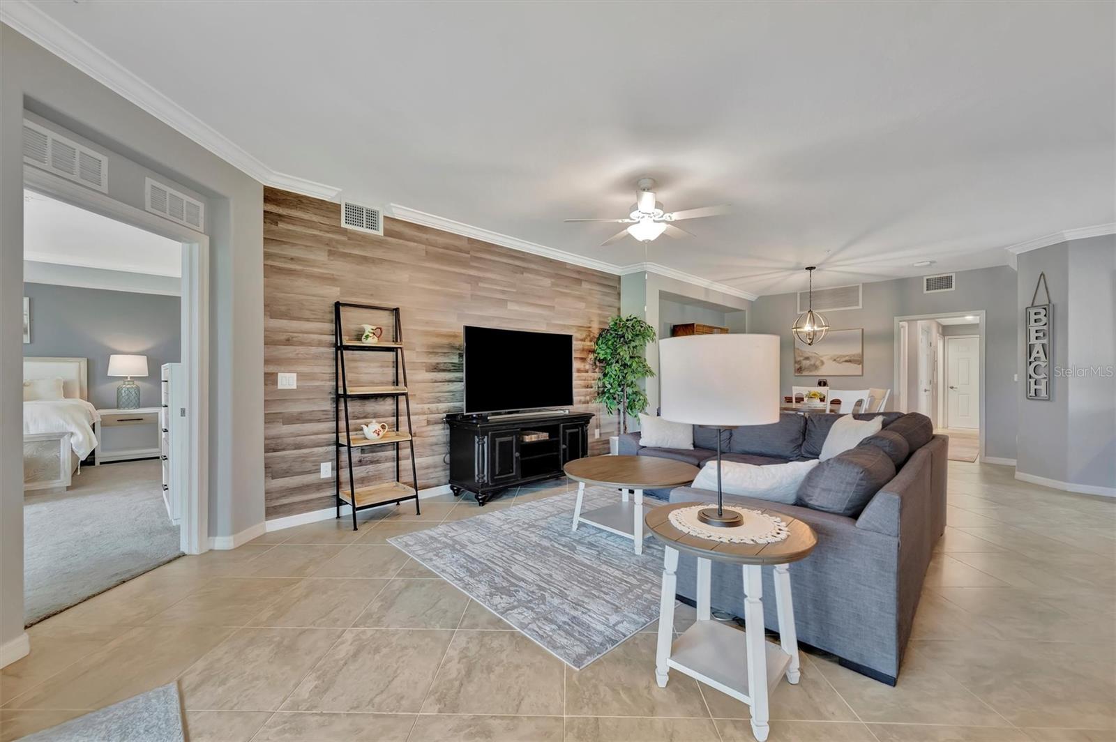 947 TIDEWATER SHORES LOOP — photo 9