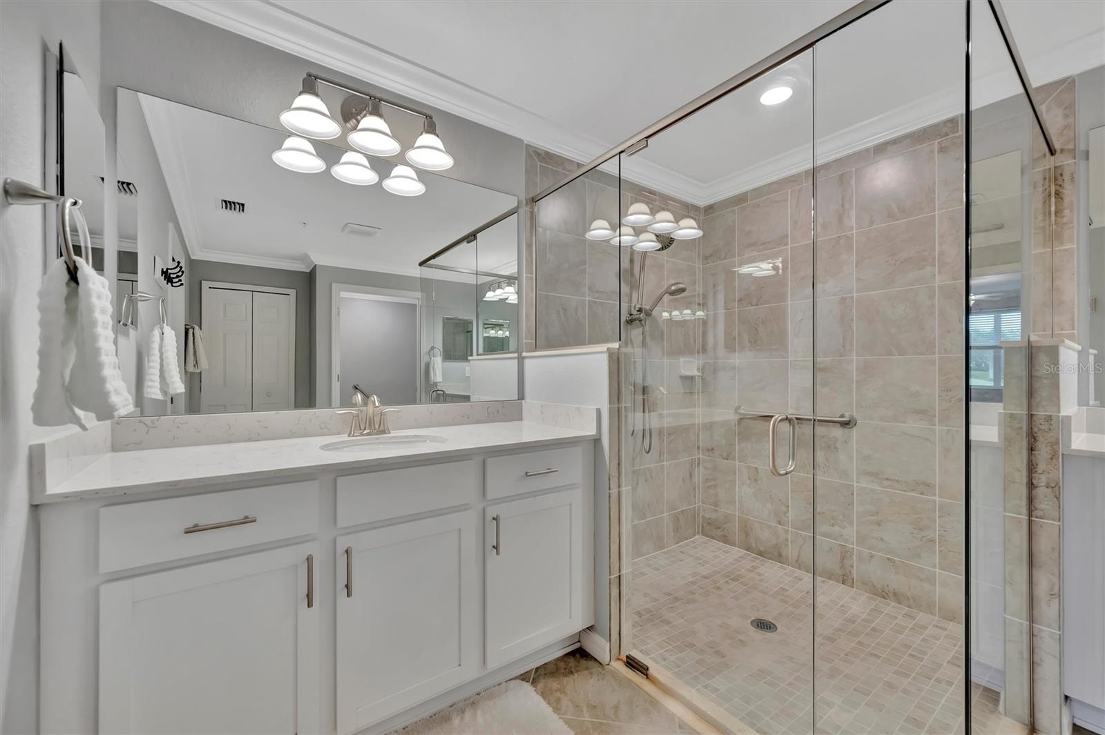 947 TIDEWATER SHORES LOOP — photo 41