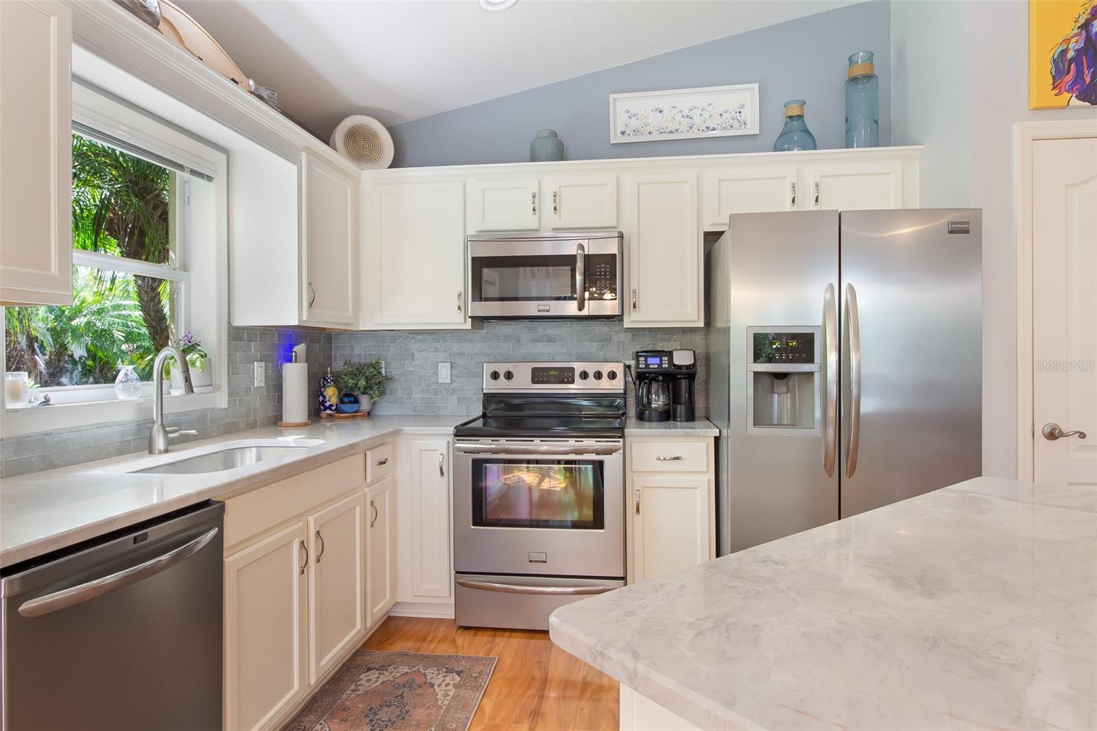 1520 SCARLETT AVE — photo 13
