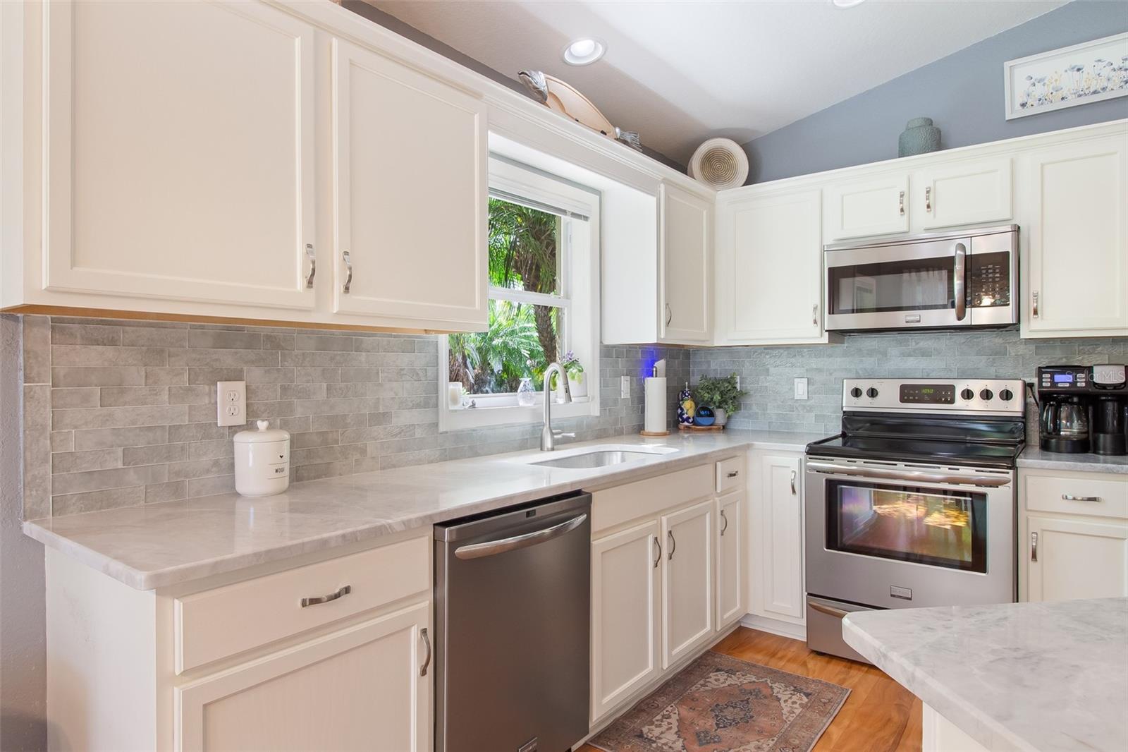1520 SCARLETT AVE — photo 14
