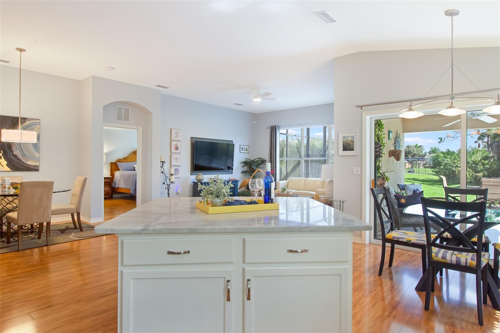 1520 SCARLETT AVE — photo 16