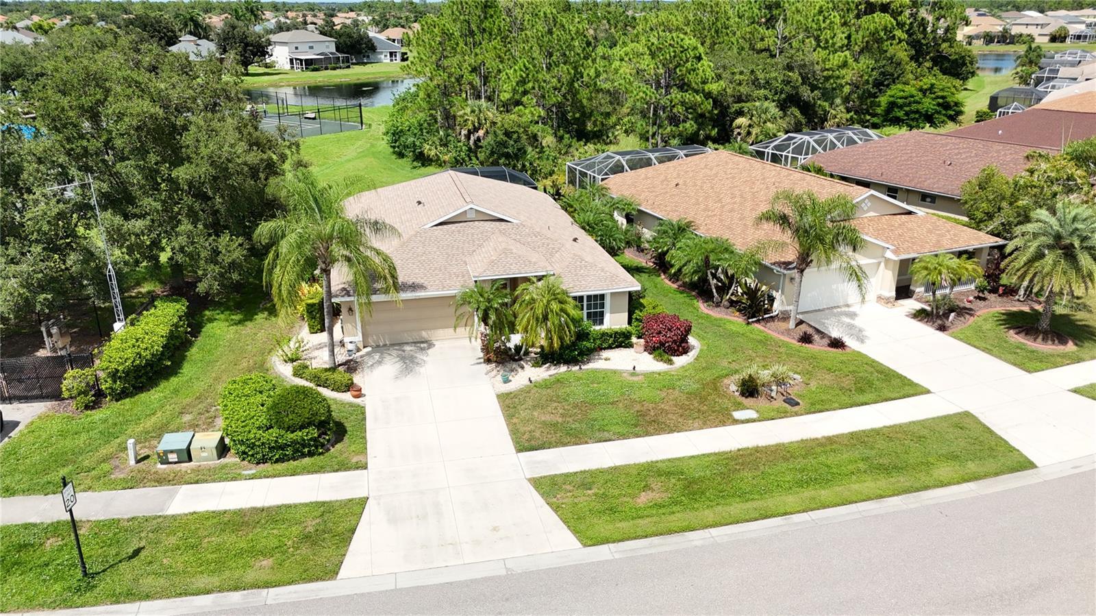 1520 SCARLETT AVE — photo 4