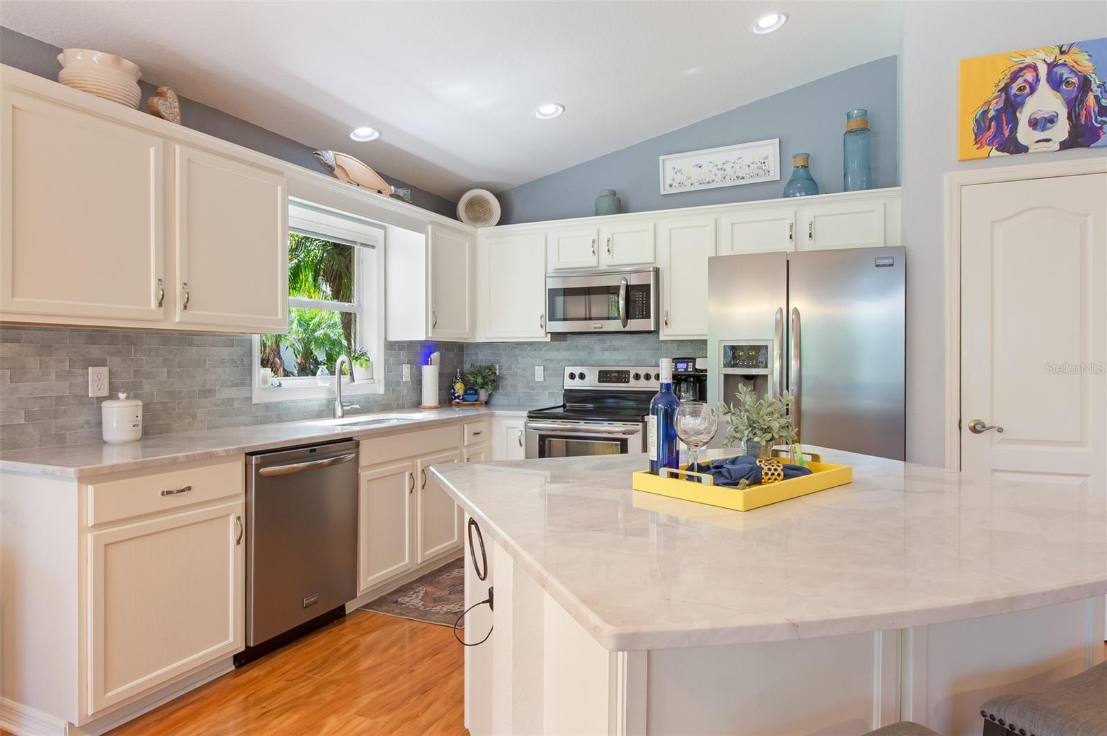 1520 SCARLETT AVE — photo 11