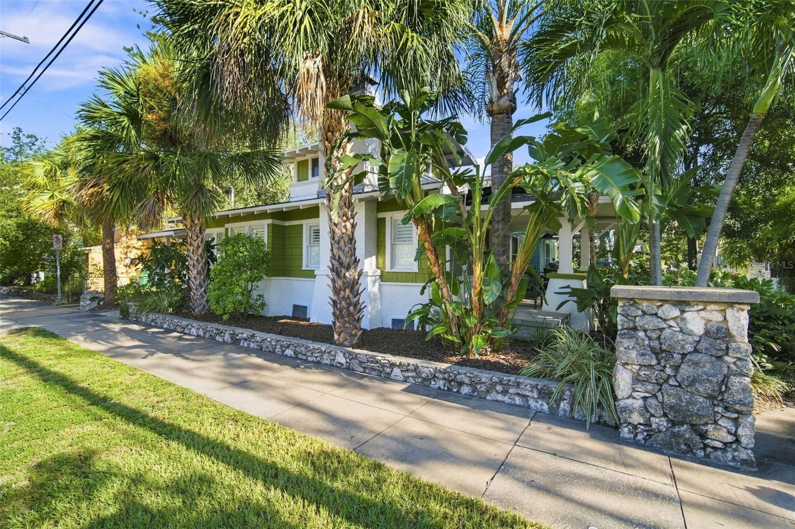719 S BUNGALOW TER — photo 14