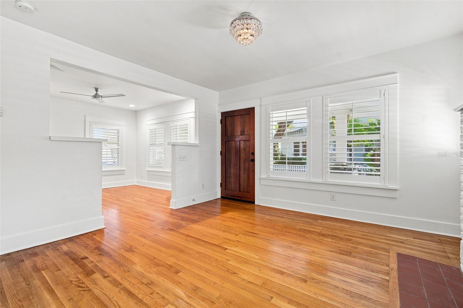 719 S BUNGALOW TER — photo 18