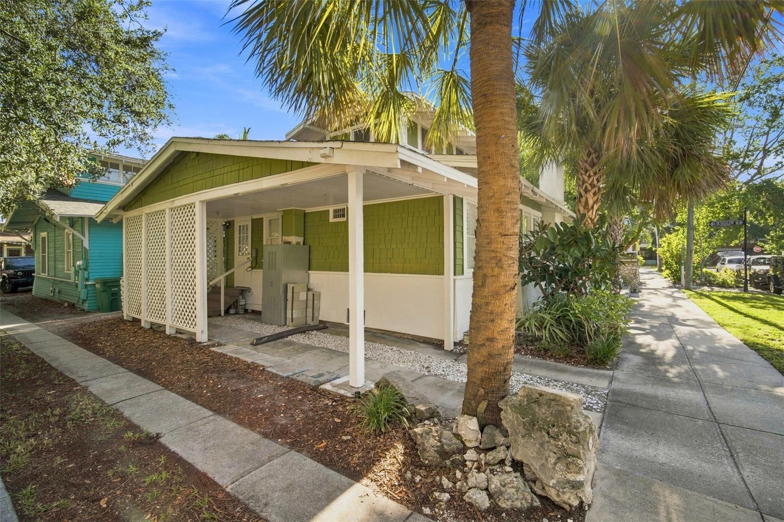 719 S BUNGALOW TER — photo 13