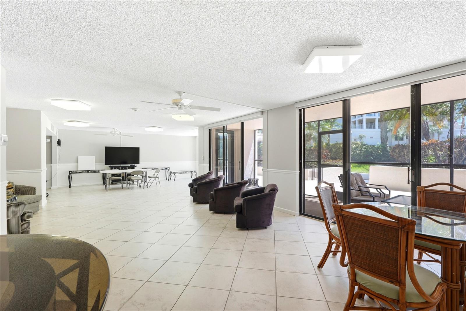220 BELLEVIEW BLVD #207 — photo 35