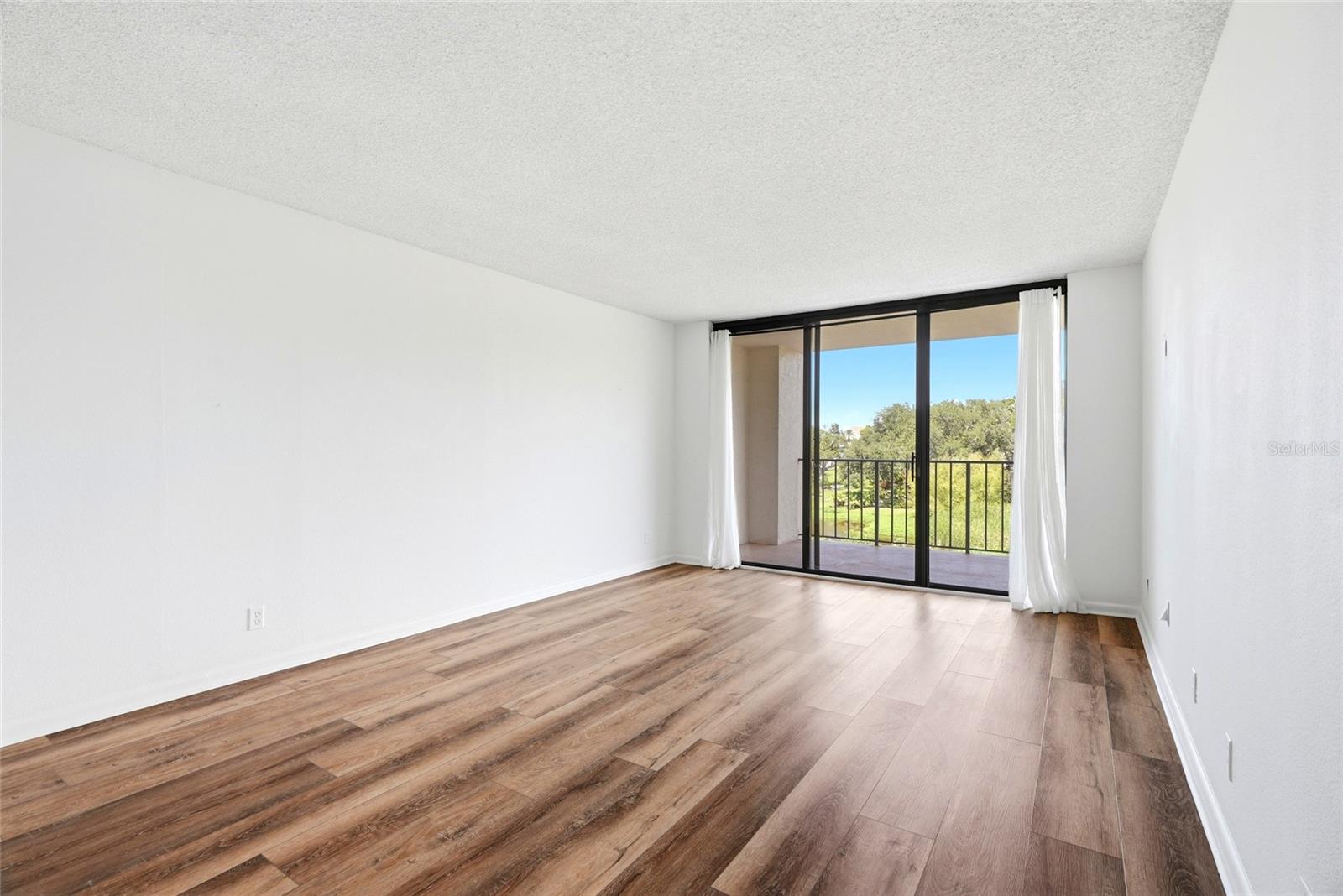 220 BELLEVIEW BLVD #207 — photo 19