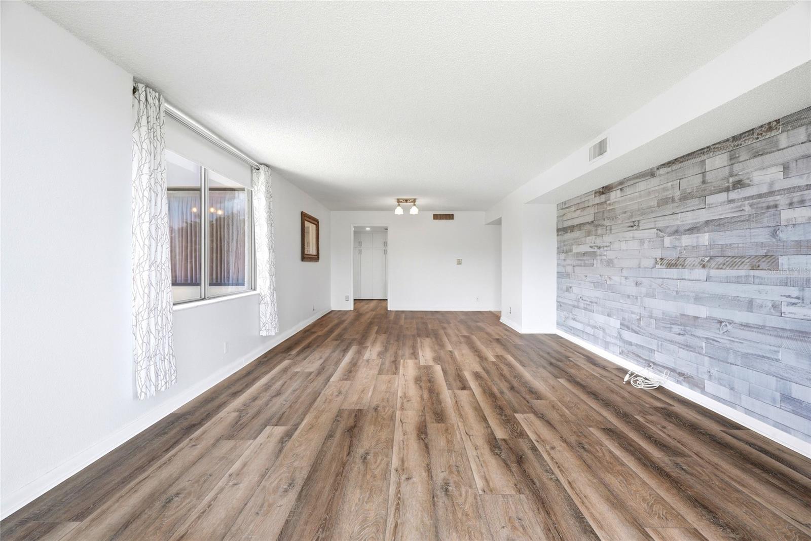 220 BELLEVIEW BLVD #207 — photo 13