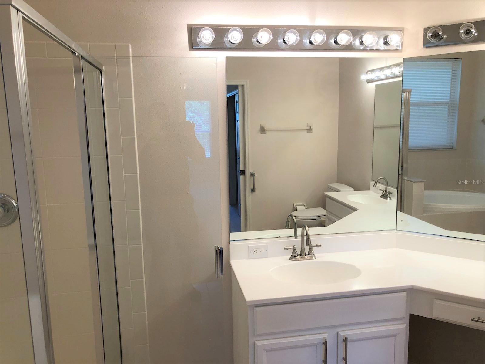 4200 TENNYSON WAY — photo 14