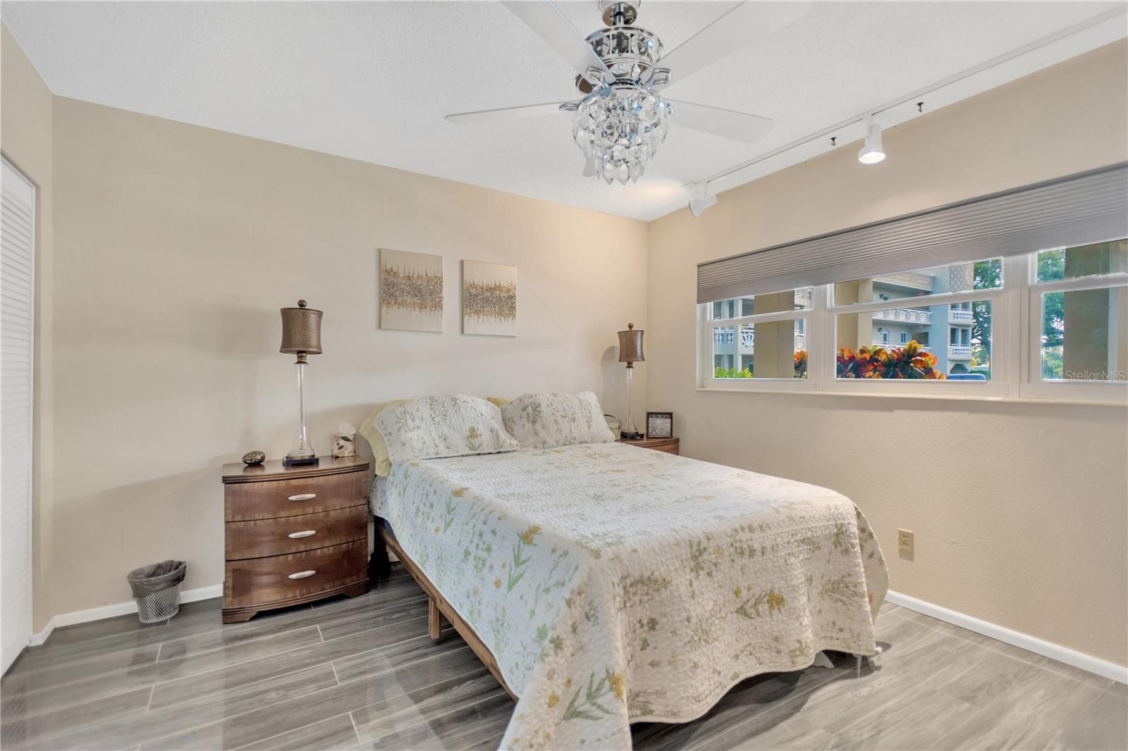 2350 HAITIAN DR #6 — photo 17