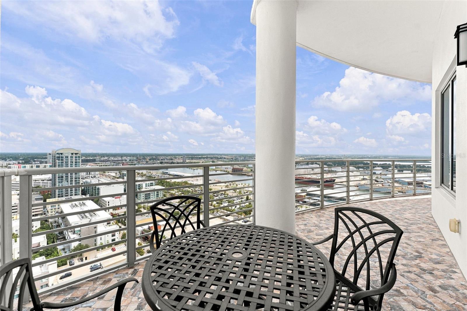 1209 E CUMBERLAND AVE #2504 — photo 21