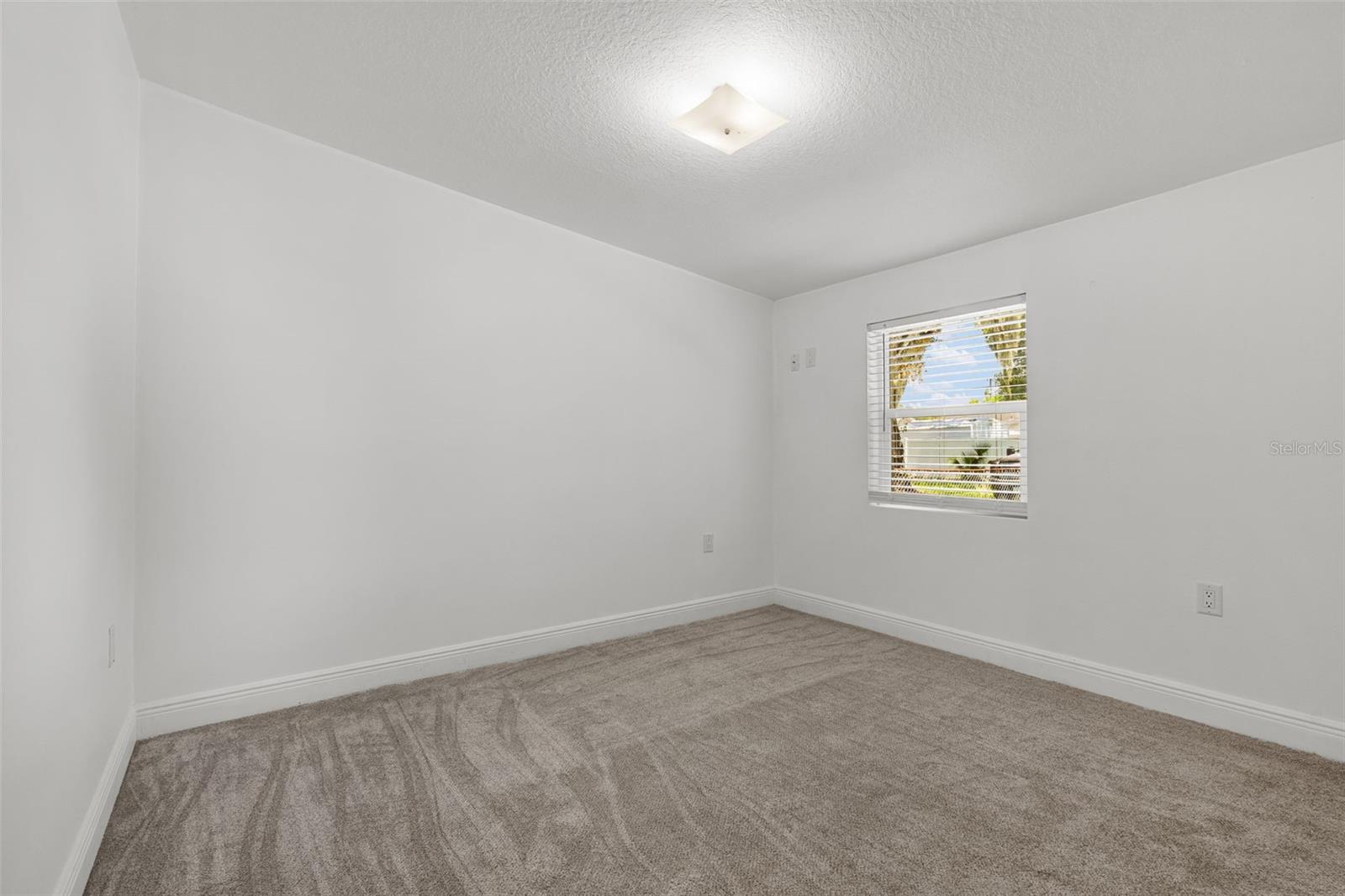 1026 36TH AVE E — photo 14
