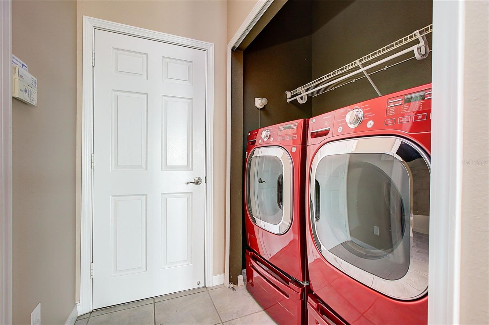 5673 SUNSET FALLS DR — photo 13