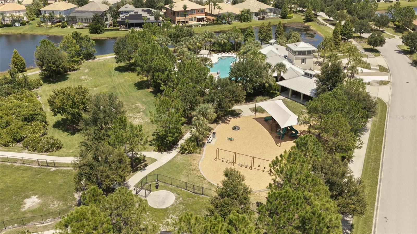 13301 WATERLEAF GARDEN CIR — photo 44