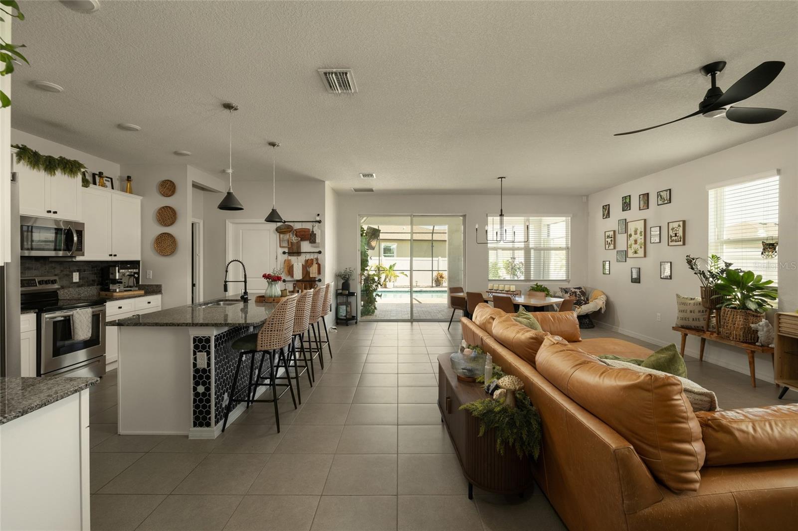 13301 WATERLEAF GARDEN CIR — photo 12