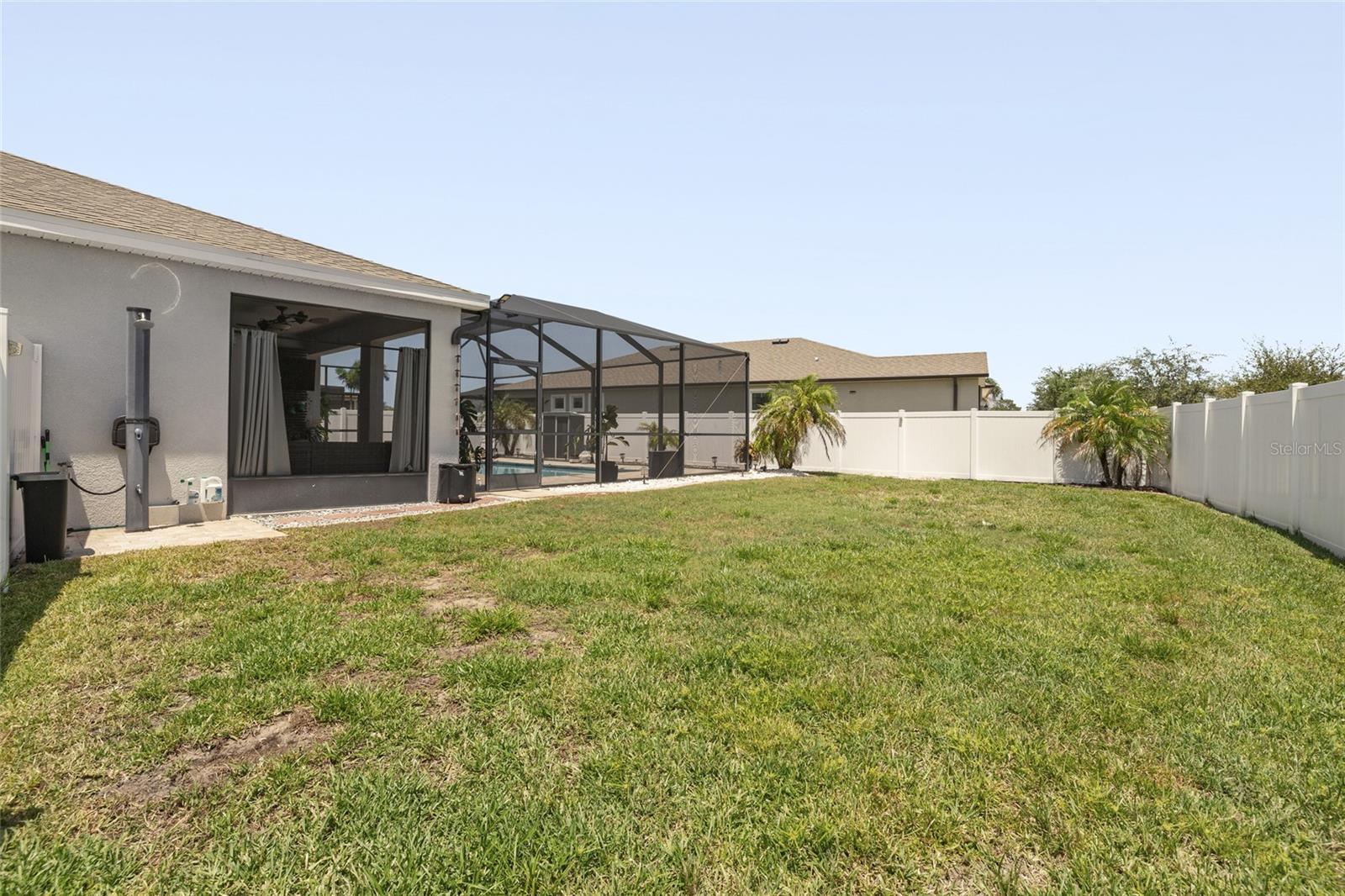 13301 WATERLEAF GARDEN CIR — photo 32