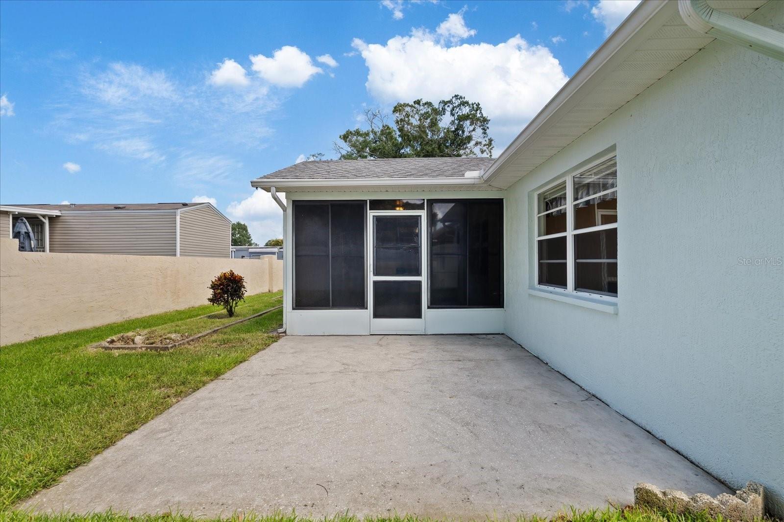 7329 FAIRWOOD AVE — photo 42