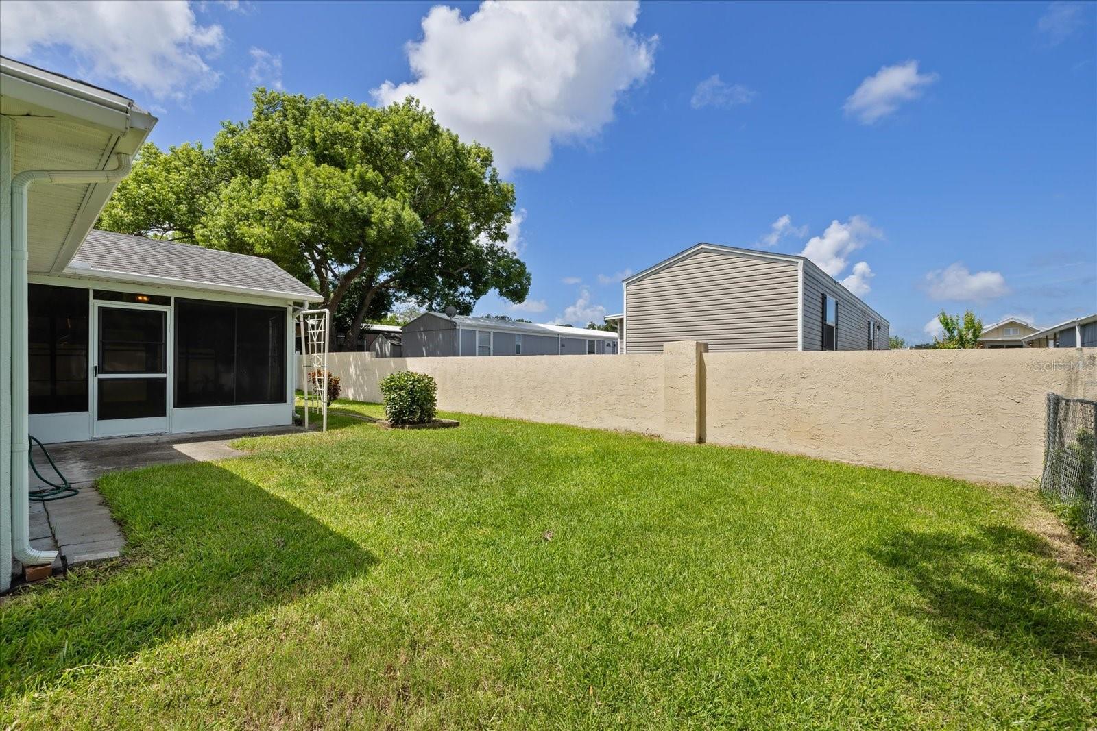 7329 FAIRWOOD AVE — photo 41