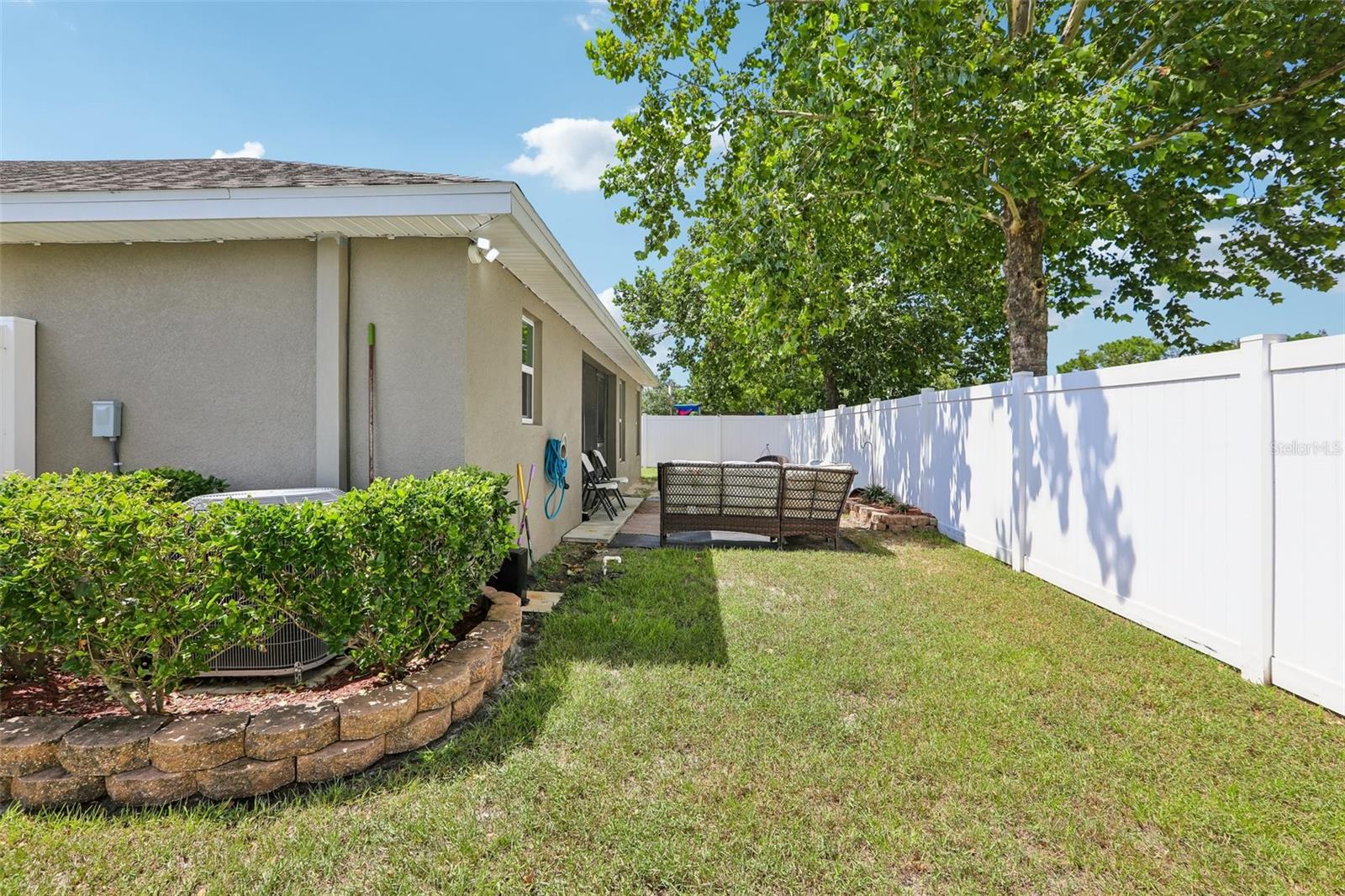 16214 VINE CLIFF AVE — photo 39