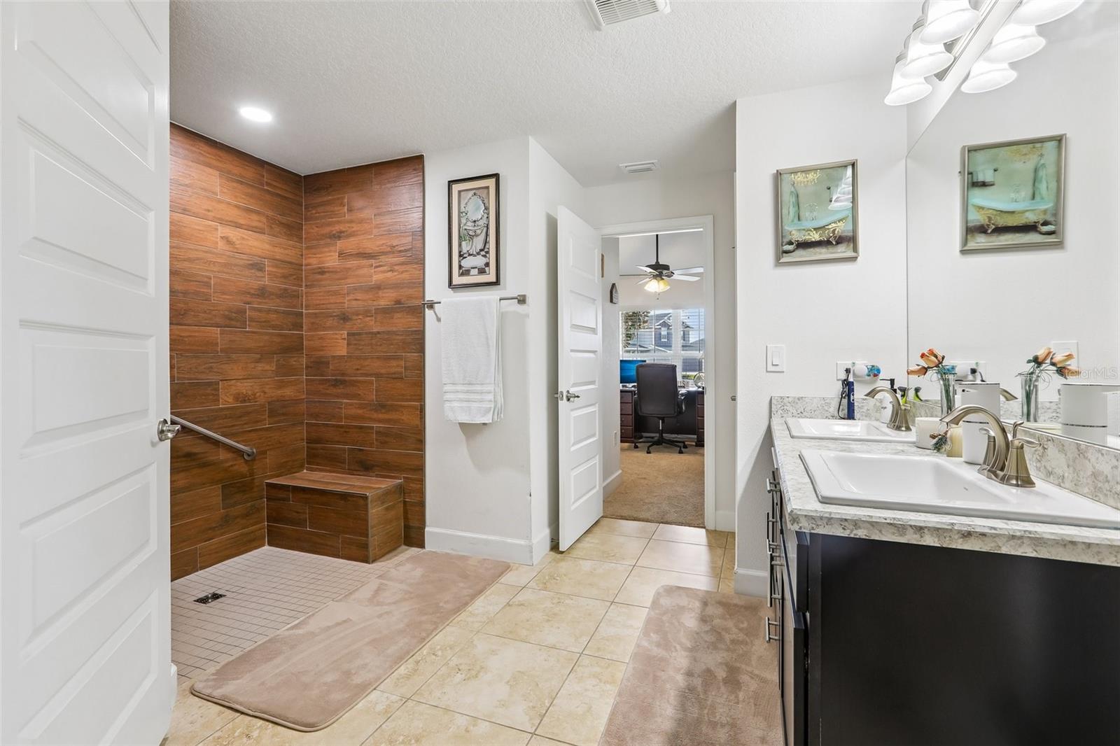 16214 VINE CLIFF AVE — photo 31