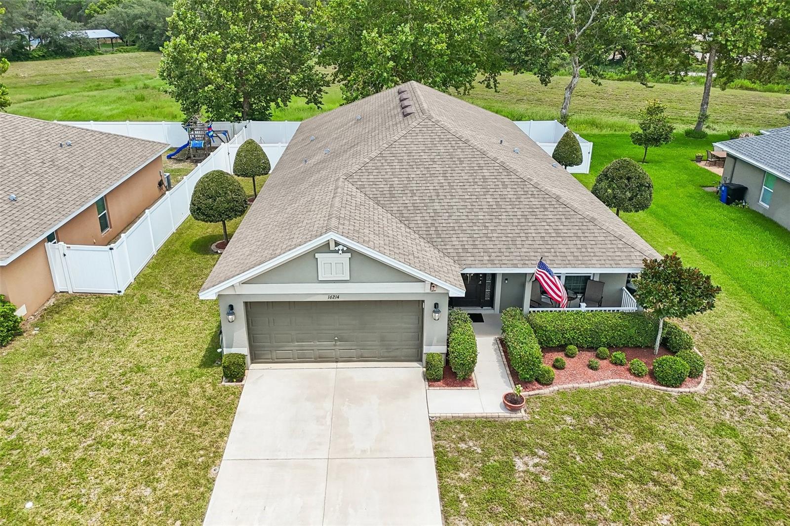 16214 VINE CLIFF AVE — photo 45