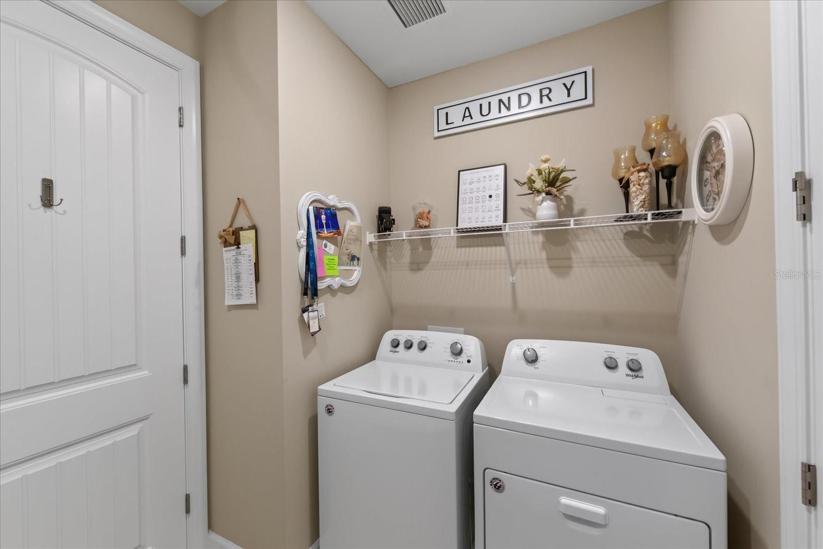 7608 VIOLA LOOP — photo 41